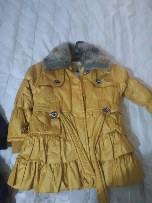 Куртки, комбинезоны детские