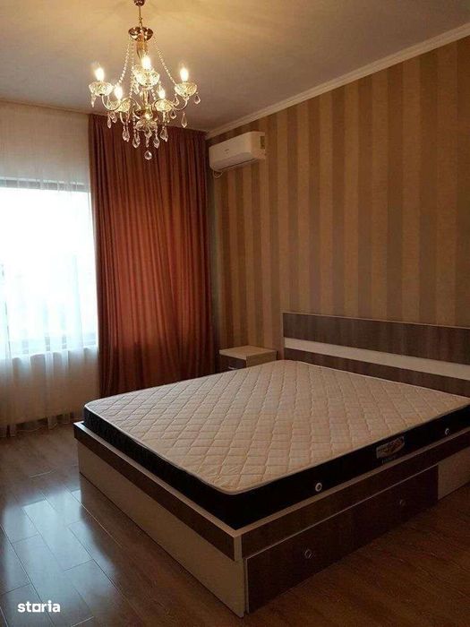 Vila lux de 5 camere cu parcare subterana în zona Bragadiru - Ghencea