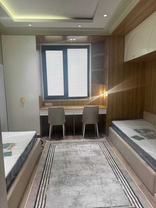 сдается в центре в новостройке новая впервые