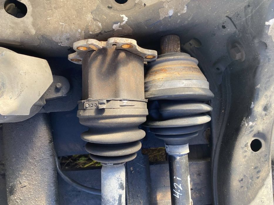 Полуоски Audi A8 D3 Ауди А8