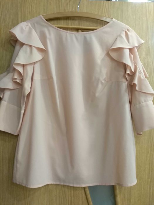 Кофточки на лето и весну 50 р