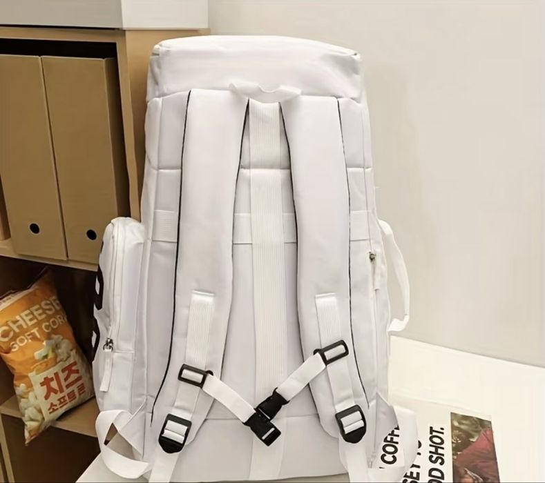 Голяма спортно-пътна раница 36 литра – бяла, за пътуване