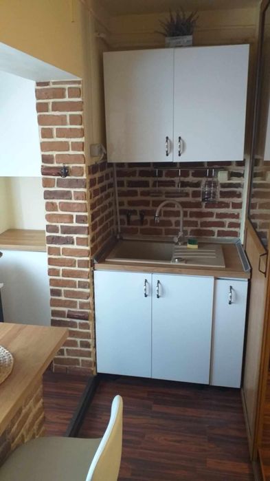 Inchiriez garsoniera