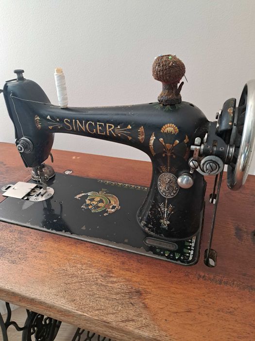 Masina de cusut veche Singer