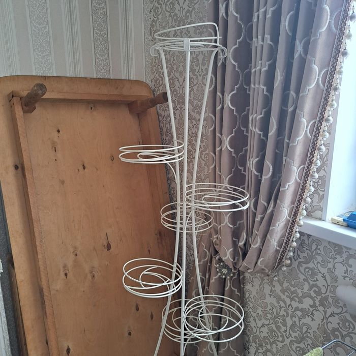 Подставка для цветок