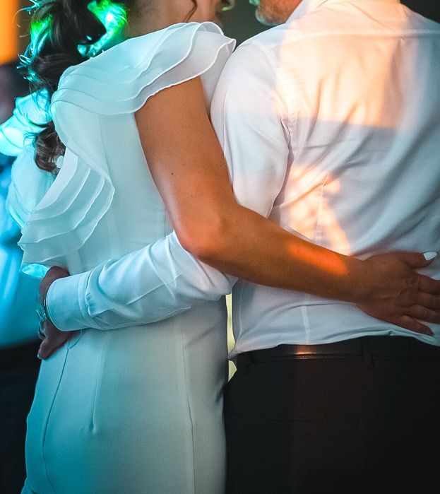 Vand rochie de mireasa  marimea 38