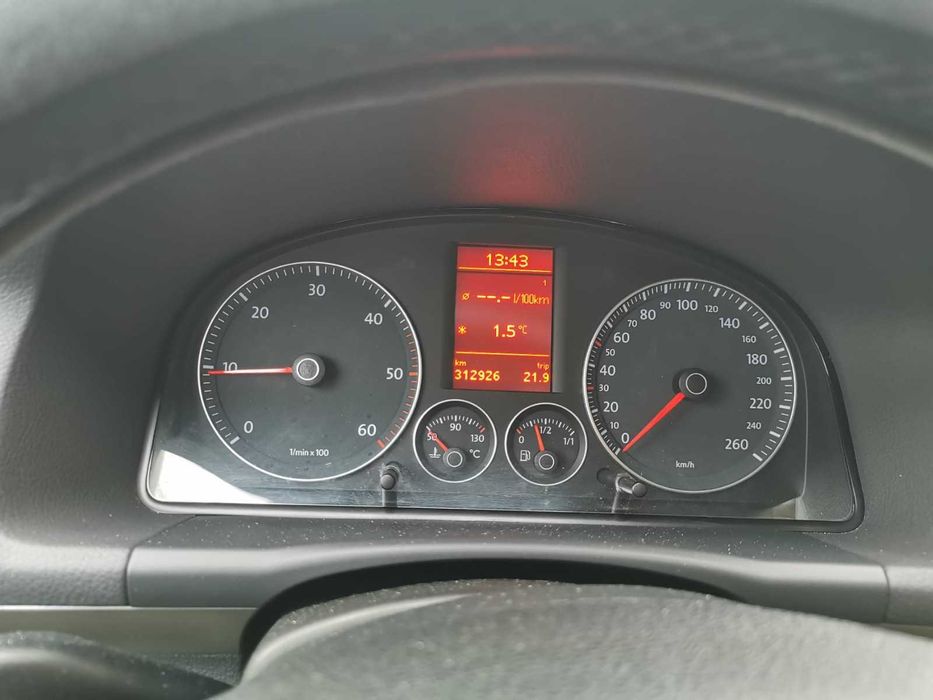 Volkswagen Touran Cross 2.0 TDI DPF 170 CP