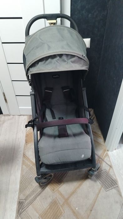 Продам коляску летнию