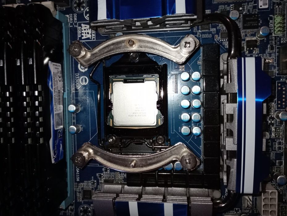 Супер машинка за игри  и програмиране