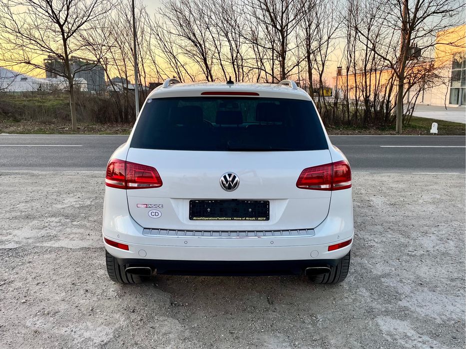 Volkswagen Touareg / Model Exclusive