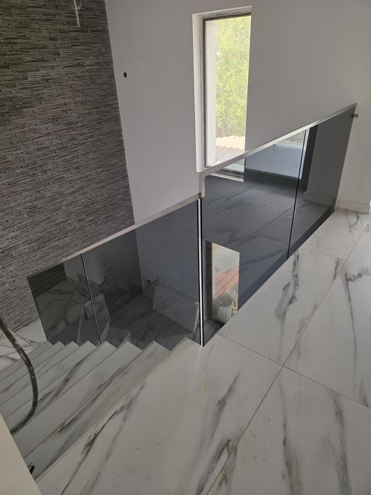 Balustrade din sticlă