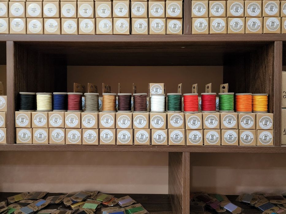 Нитки для шитья, премиальные.