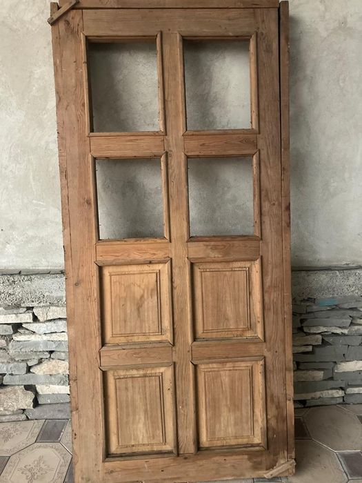 Продам новую дверь