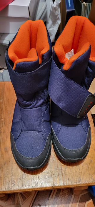 Ghete Dechatlon copii,marimea 37