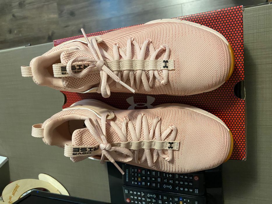 Оригинални маратонки Under Armour Hovr rise 2