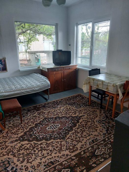 Къща в с. Търничени, общ. Павел баня, обл. Стара Загора