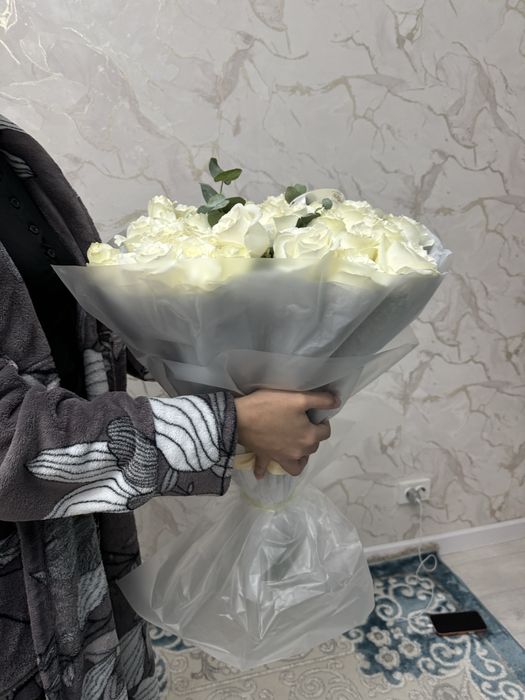 Букет 51 роза обедте келды