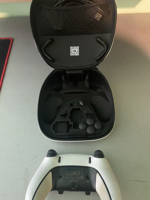 Джойстик DualSense Edge за Плейстейшен 5