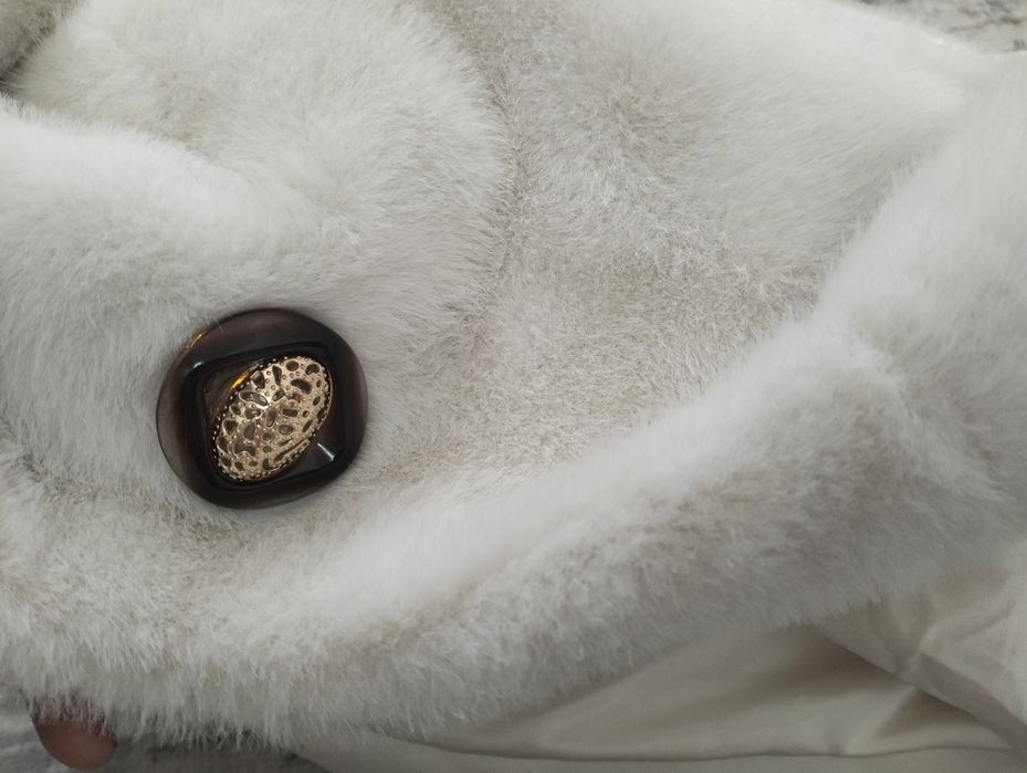 Продается эко шуба новая