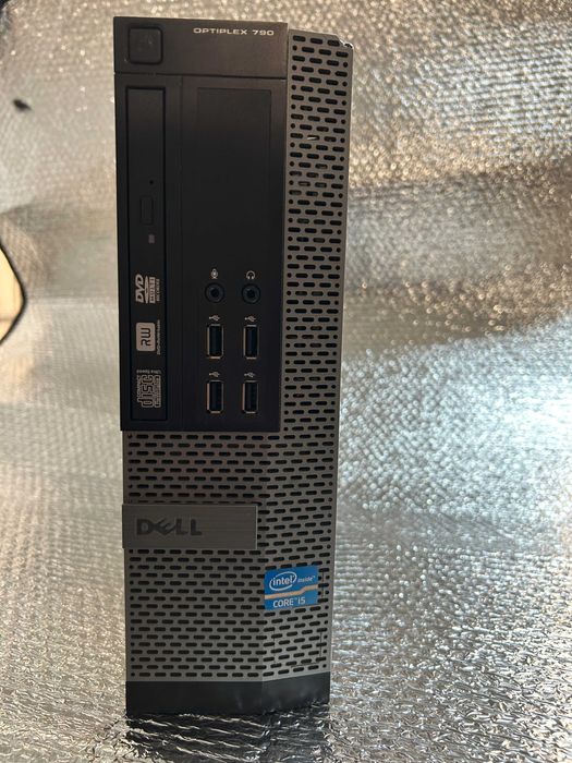 Четириядрен компютър DELL OptiPlex 790