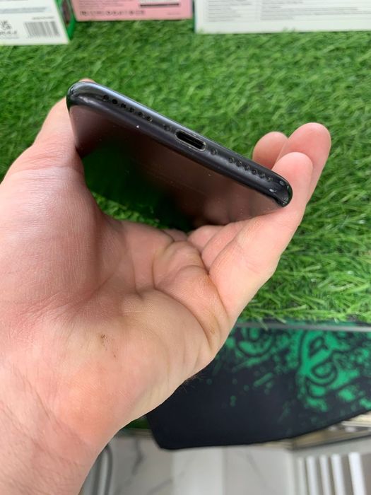 Айфон 7 в хорошем состоянии