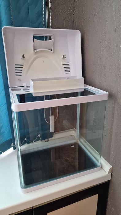 Аквариум  для рыбок