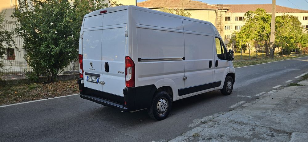 Vand Peugeot Boxer, 2.2 diesel, an 2023, Euro 6, foarte Ingrijit, km reali, Acte la Zi