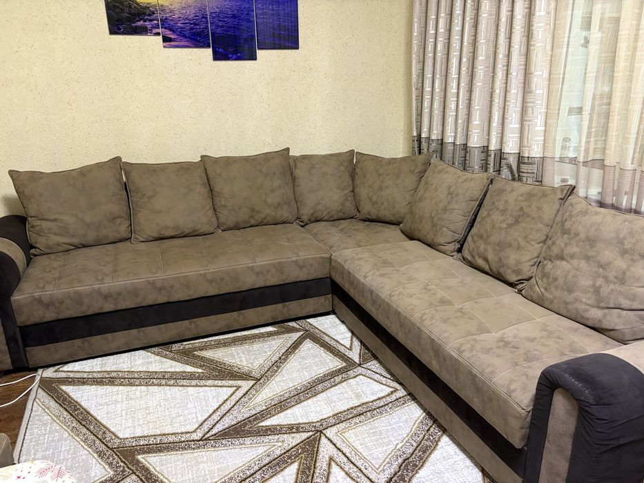 Продается диван уголок+кровать