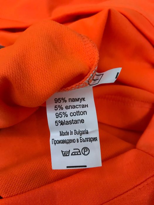 Set tricou + pantaloni scurți portocaliu aprins