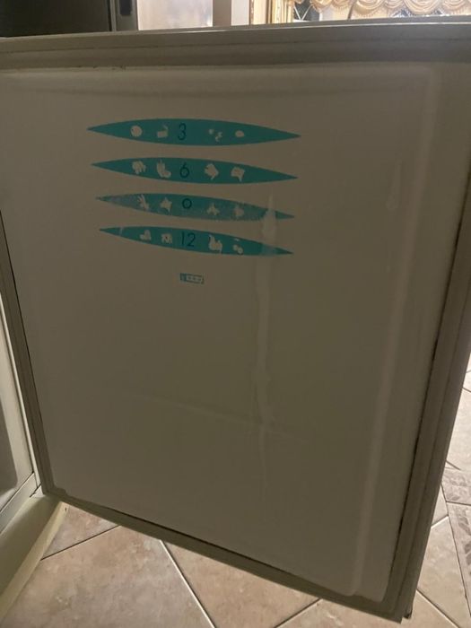 Продам холодильник