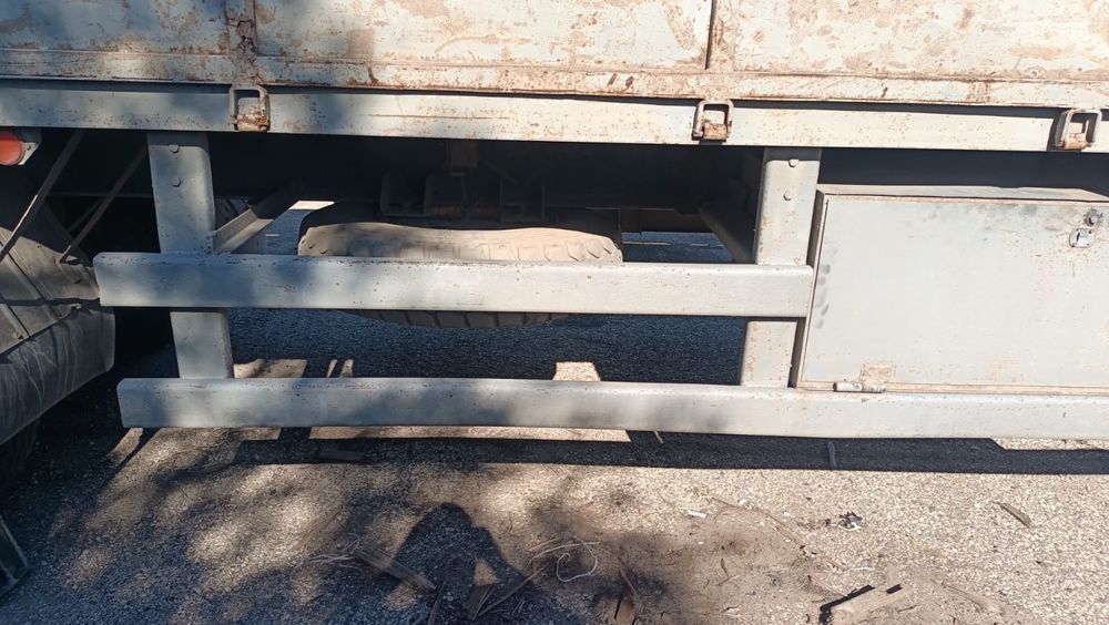 Продам ПРИЦЕП НЕФАЗ 2003 год