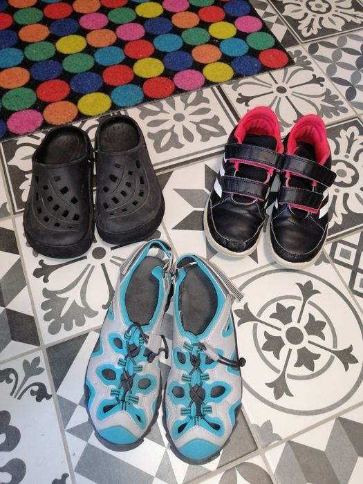 Sandale Quechua drumeție și Adidas Crocs cadou 33