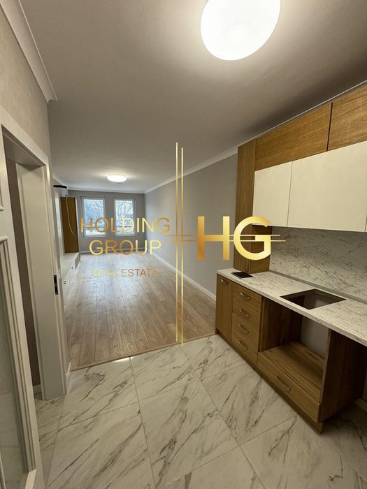 Продава се Двустаен апартамент в к.к. Св.Св. Константин и Елена - 77 кв.м за 2106 €/кв.м - Снимка #1