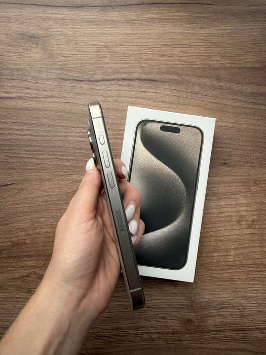 Iphone 15 pro, 256 гб