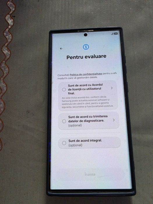 Samsung Galaxy S23 Ultra de vanzare în stare foarte bună