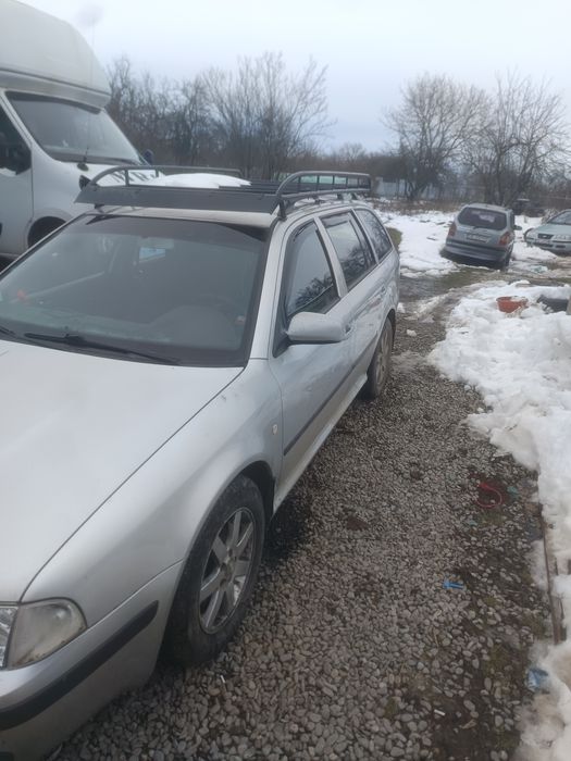 Vând skoda octavia