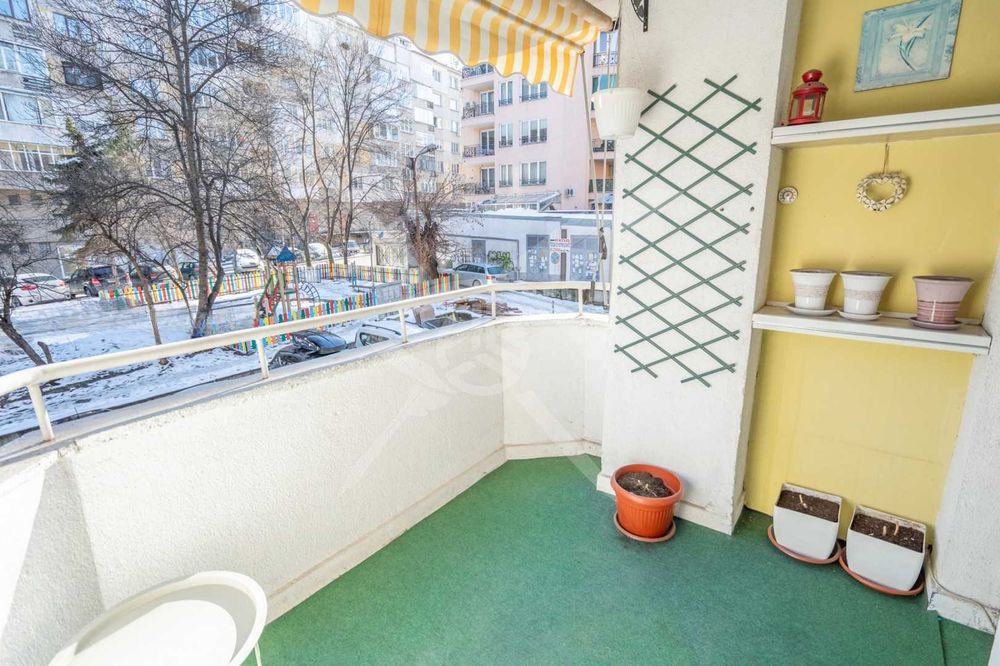 Дава се под наем Тристаен апартамент в София, Иван Вазов - 90 кв.м за 850 € - Снимка #8