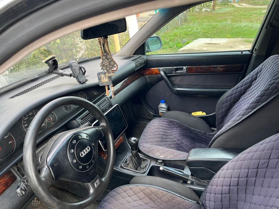 Audi A6 C4 объем 2.6