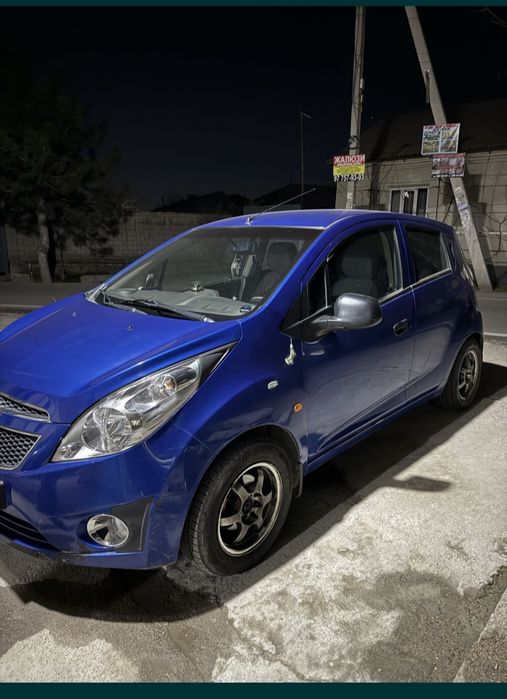 Шевролет спарк автомат 2011/метан газ/яхши холат