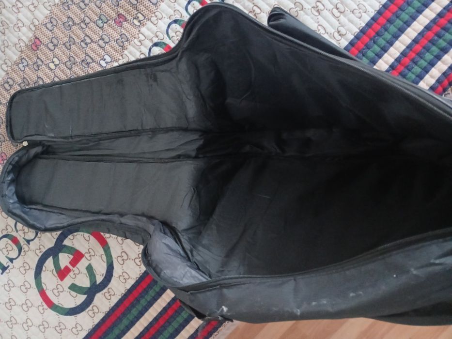 Электро-акустическая гитара