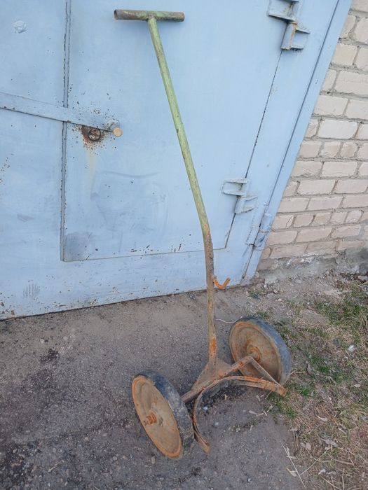 Продам  тележку  для  дачи