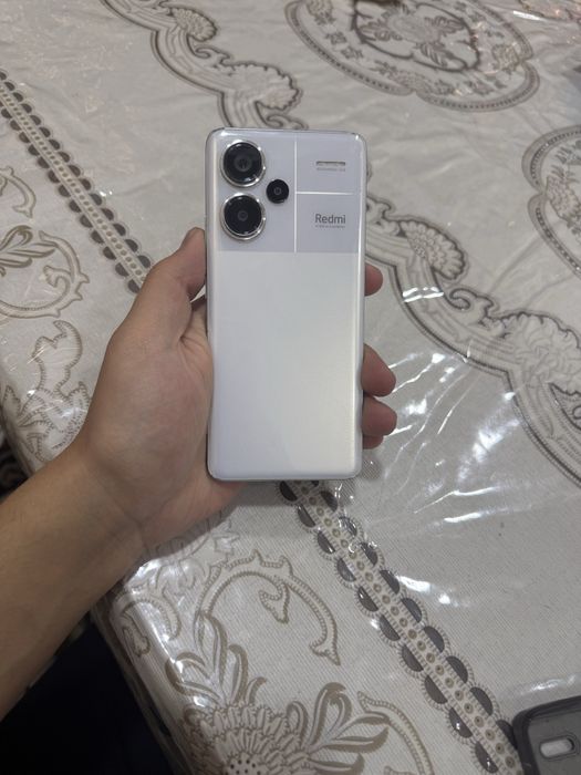 Redmi note 13 pro+ 5g 12/512