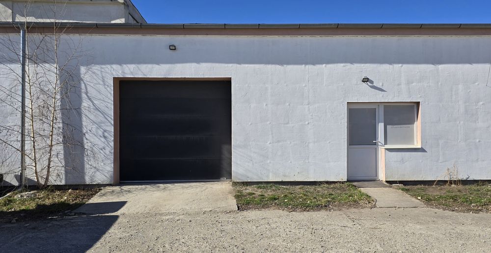 De inchiria t depozit 200 mp