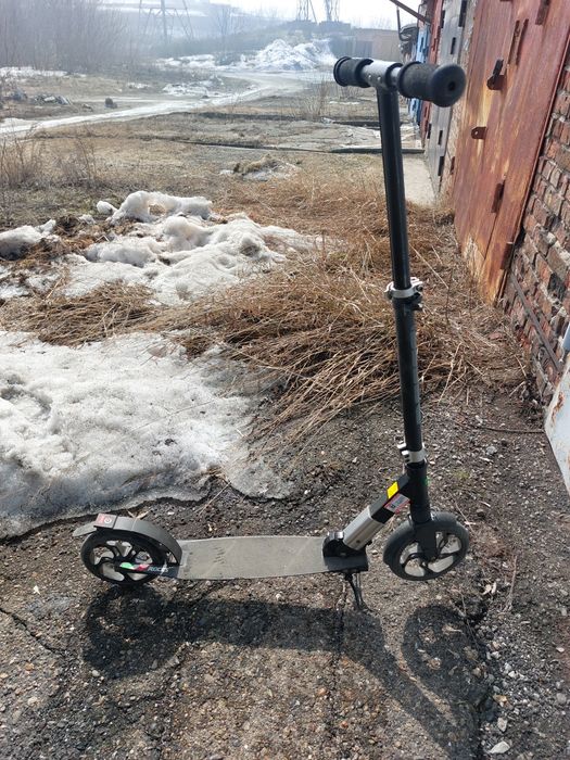 Продам самокат в отличном состоянии