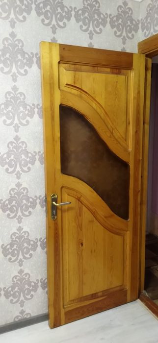 Eshik sotiladi srochna