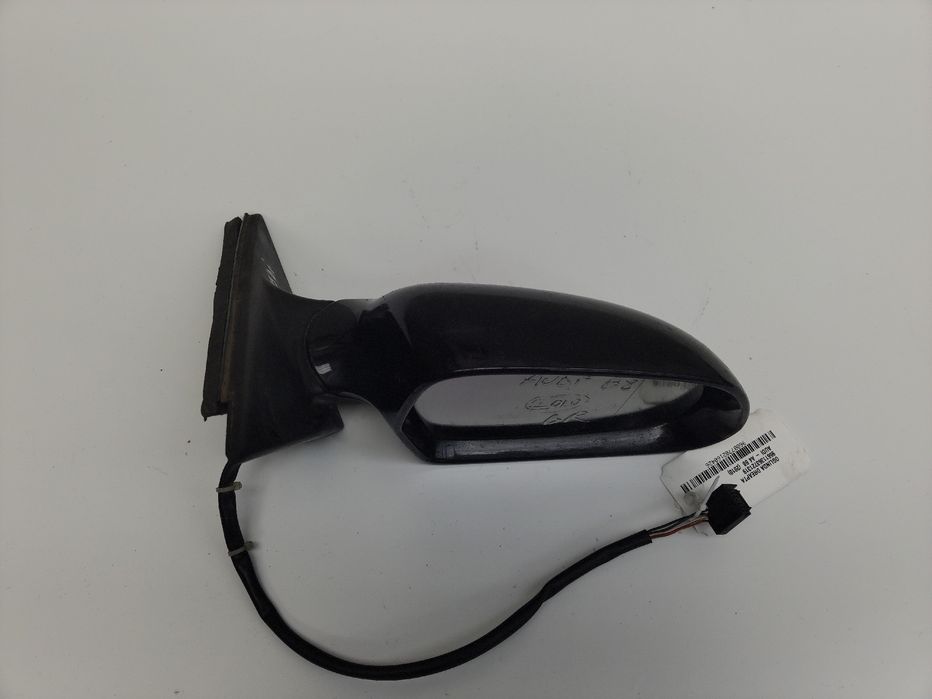Oglinda dreapta Audi A4 B8 2010 95611363721319