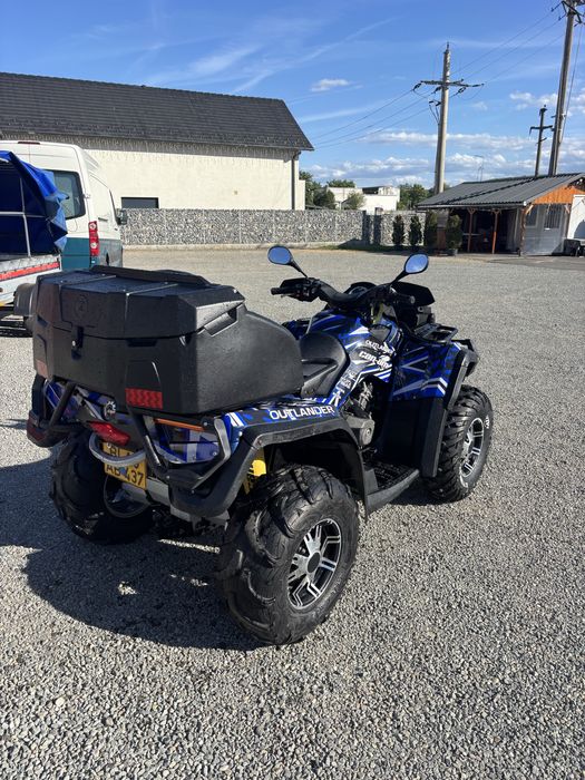 Can Am Outlander 800R