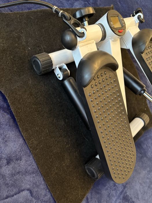 Продам степпер , степ тренажер