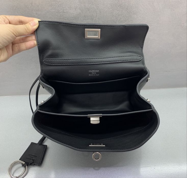 Balenciaga bag noua