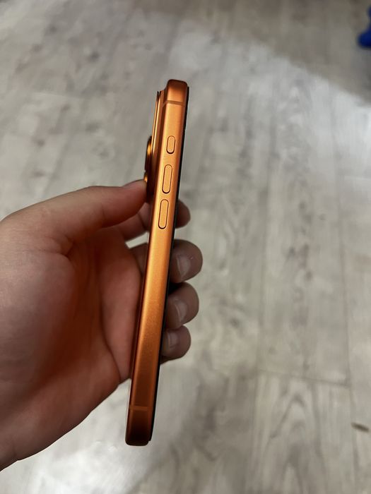 Айфон 17 про esim